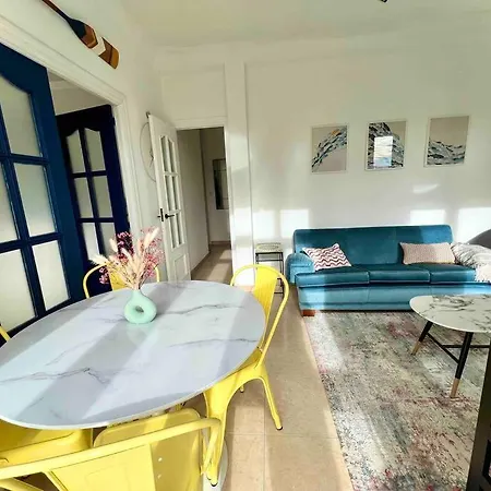 Apartamento En Puertochico Con Vistas *